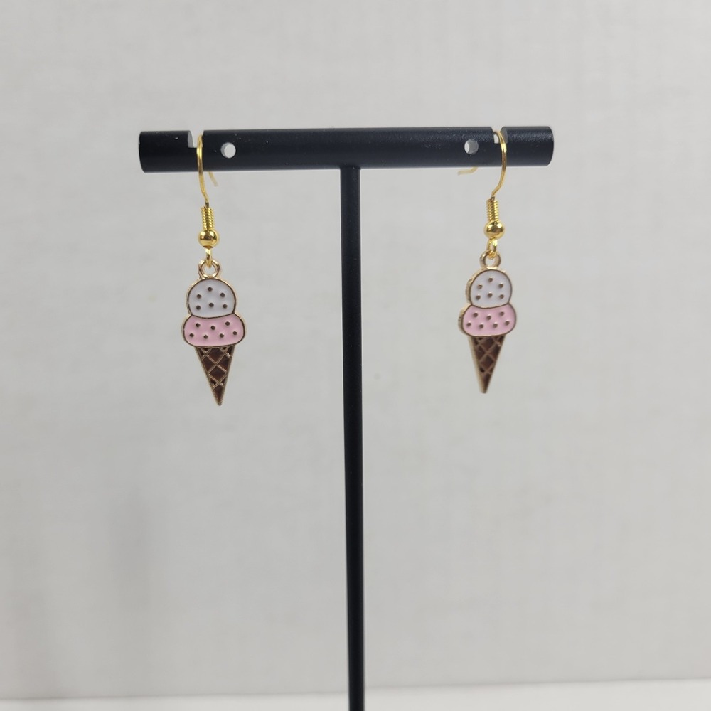 Cute Pink White Ice Cream Cone Dangle Drop Earrings Gold Tone Enamel Sweet Food